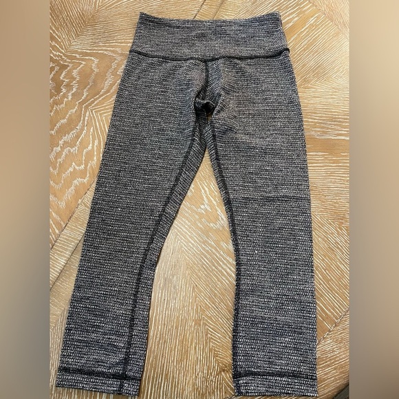 Lululemon Wunder Under Black Gray Herringbone Textured Leggings Sz 4 - Picture 9 of 9